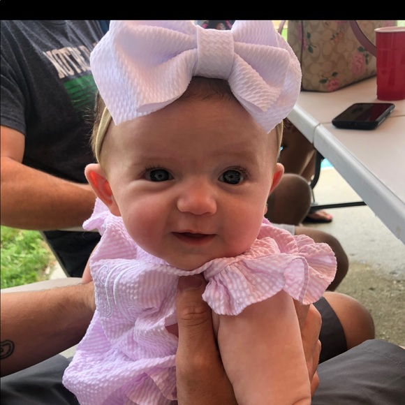 Meet your Posher, Stephanie - Picture 1 of 1